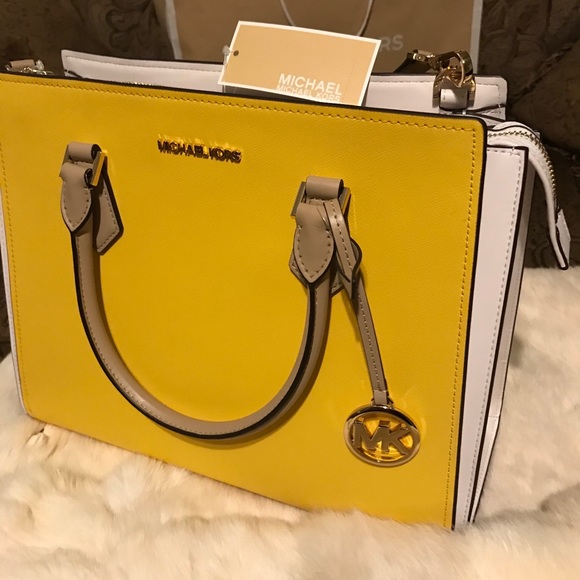 Michael Kors bag 👜